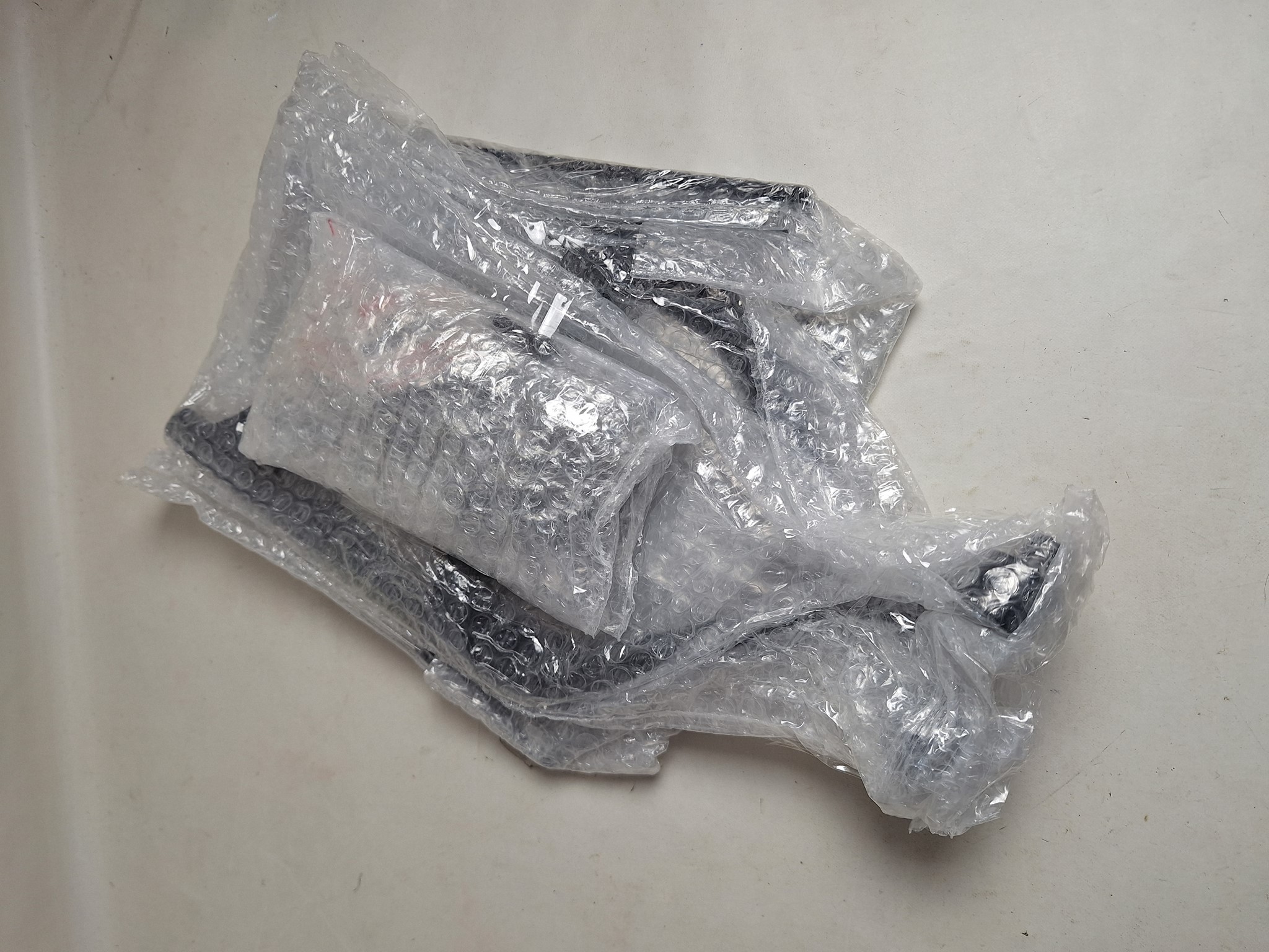 Picture of SUZUKI  TOPCASE TRÄGERPLATTE  990D0-31J01-060